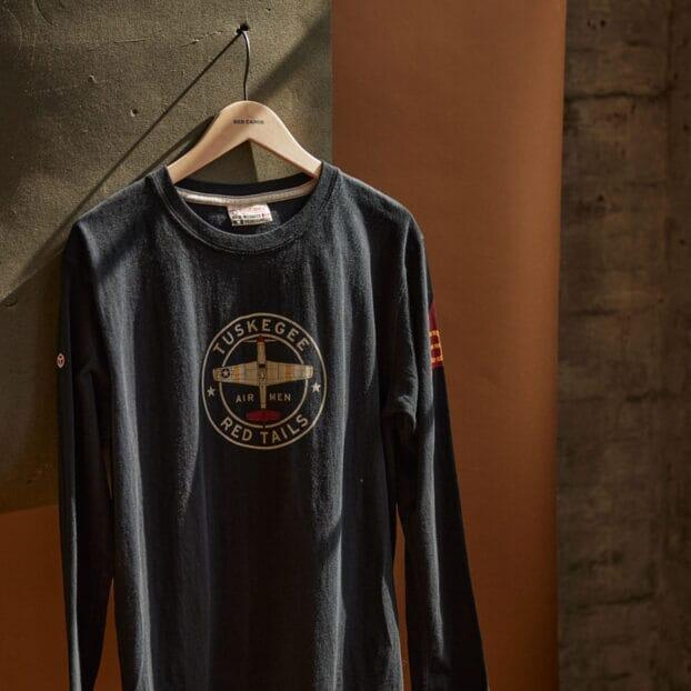 T-Shirt TUSKEGEE AIRMEN Noir Manches longues - Red Canoe Tee-shirt - Polo - Sweat Red Canoë