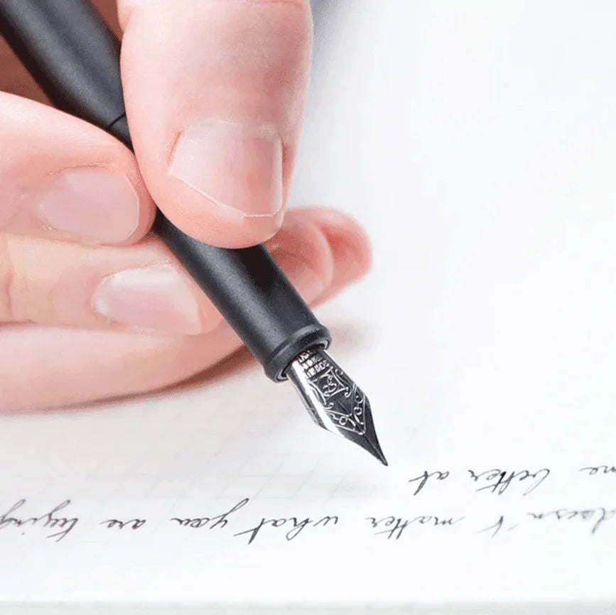 Hoverpen Future Black Standard - Stylo Plume et Bille 2 en 1 - Novium