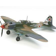 ilushin il-2 sturmovik 25 yellow 1/72