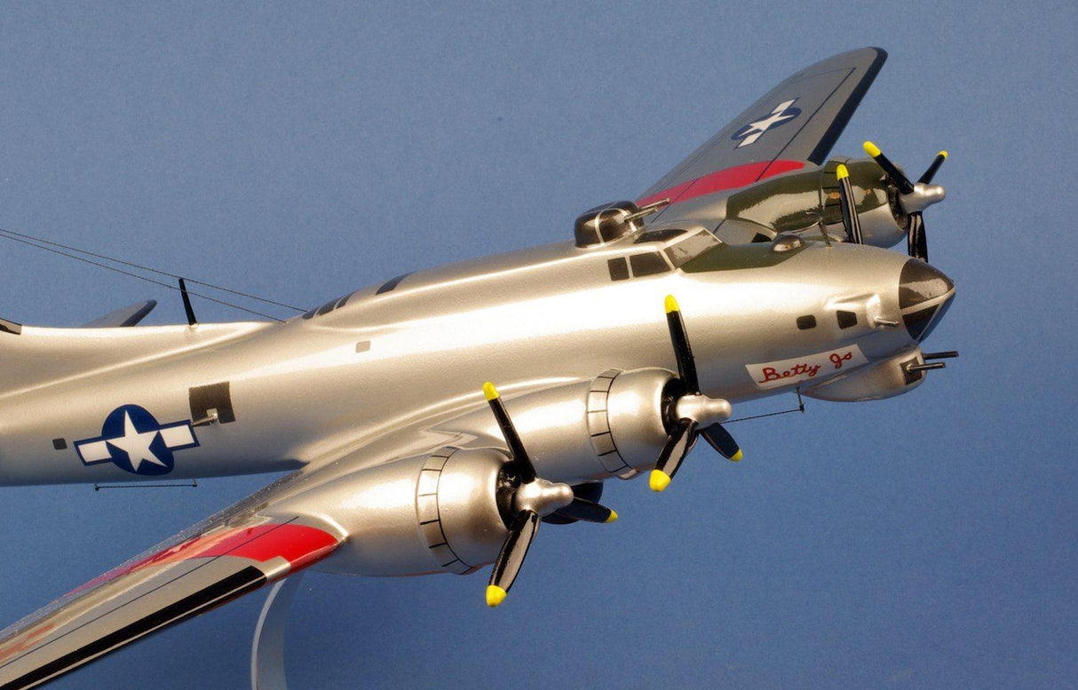 b-17g flying fortress "betty jo" 550thbs/385thbg