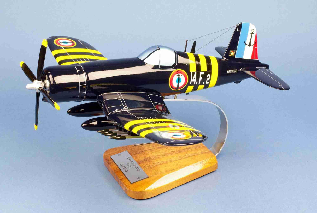 f-4u7 corsair flottille 14.f