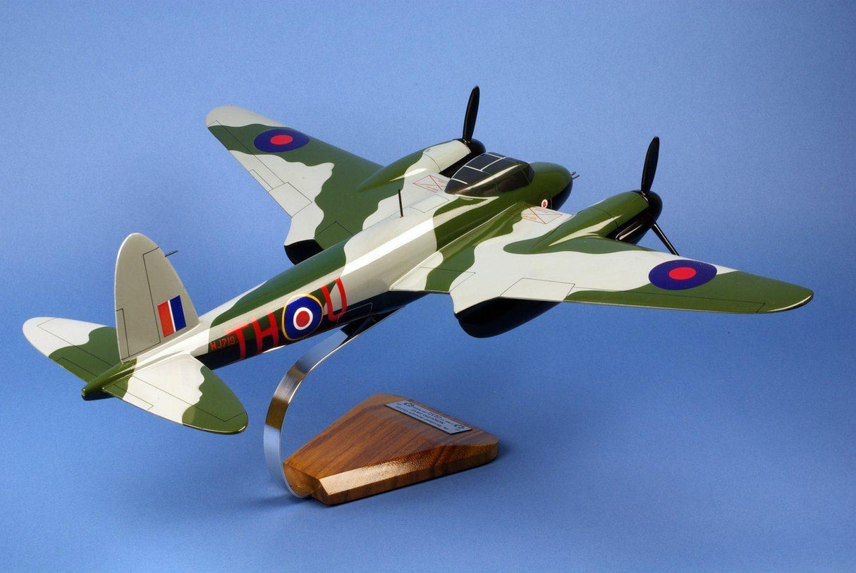 de havilland dh98 mosquito fb.vi 418sqn rcaf james luma & colin finlayso