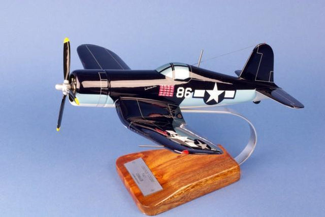 f-4u1 corsair vmf214