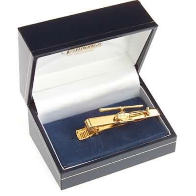 Pince à cravate dorée représentant l'hélicoptère Robinson R22