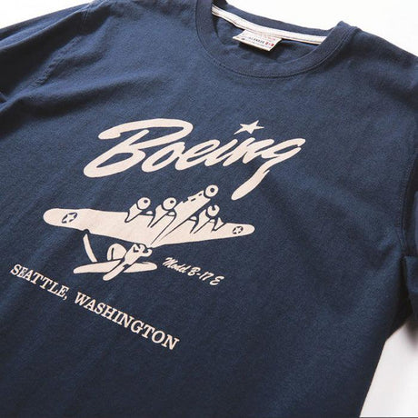 t-shirt boeing b17 flying forteress - red canoe